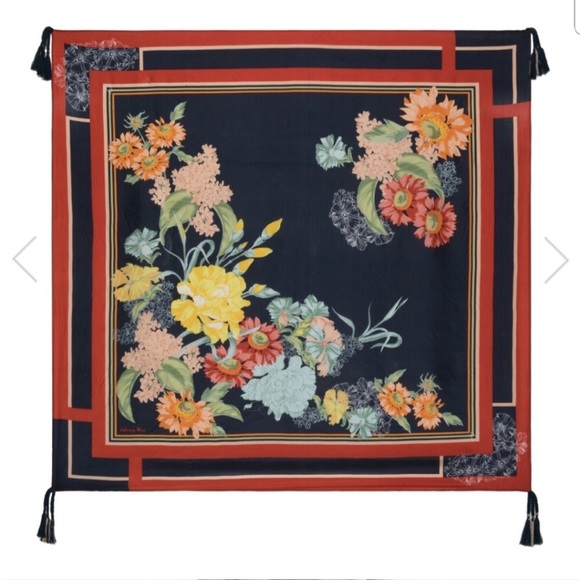 Johnny Was silk scarf - Picture 4 of 9